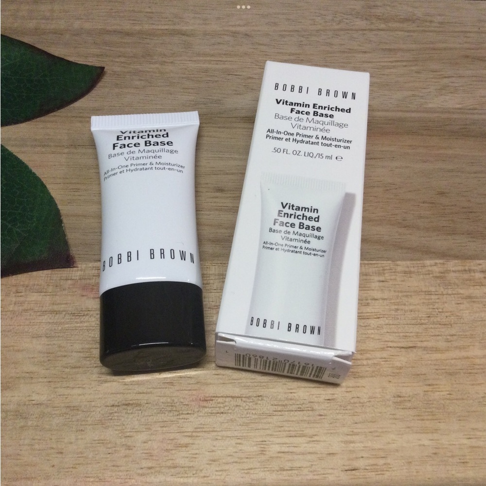 🆕️ Bobbi Brown VITAMIN ENRICHED FACE BASE - 15 ml
